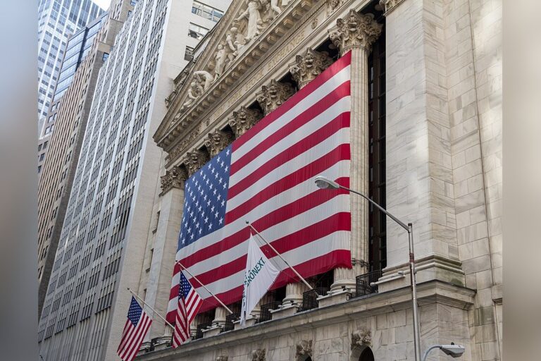 U.S. Stocks Rise on Hopes of Renewed Iran Nuclear Talks