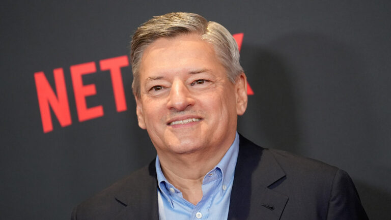 Netflix Stock Plummets 7.7% as AI Cost-Cutting Concerns Mount