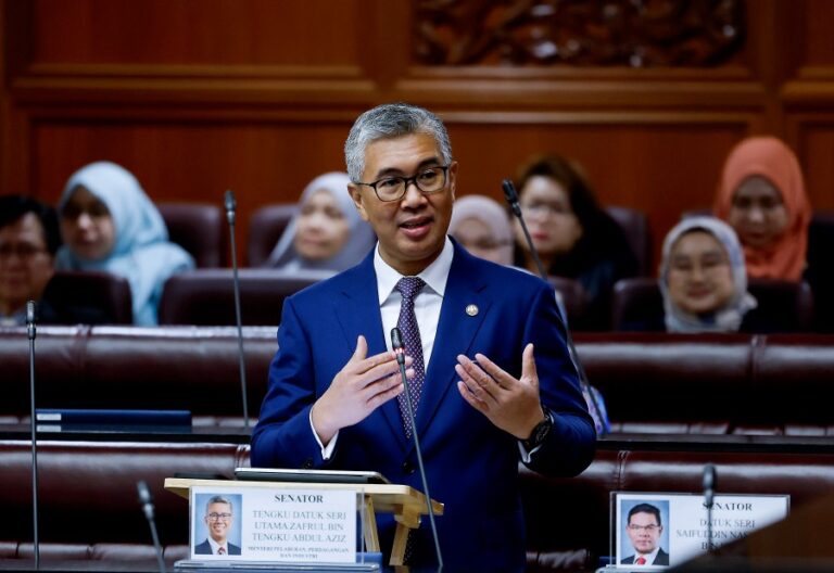Malaysia Proposes Raising Debt Limit to 65 Percent of GDP