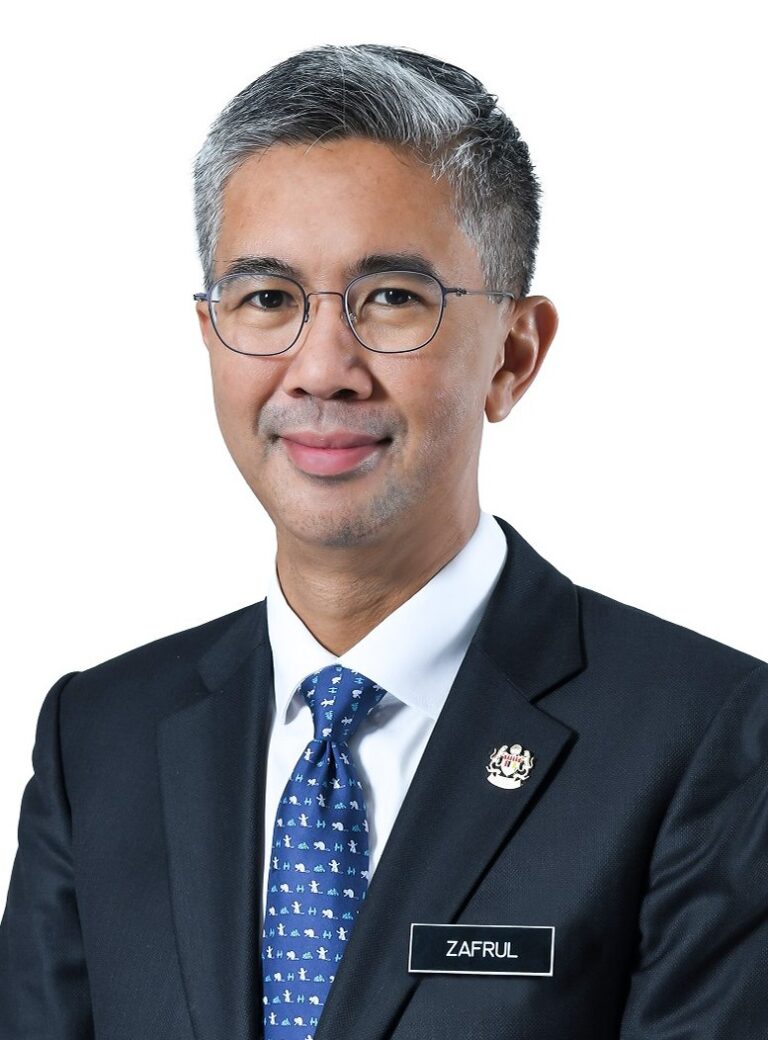 Malaysia Mandates Cashless Payments for All Government Services by 2022