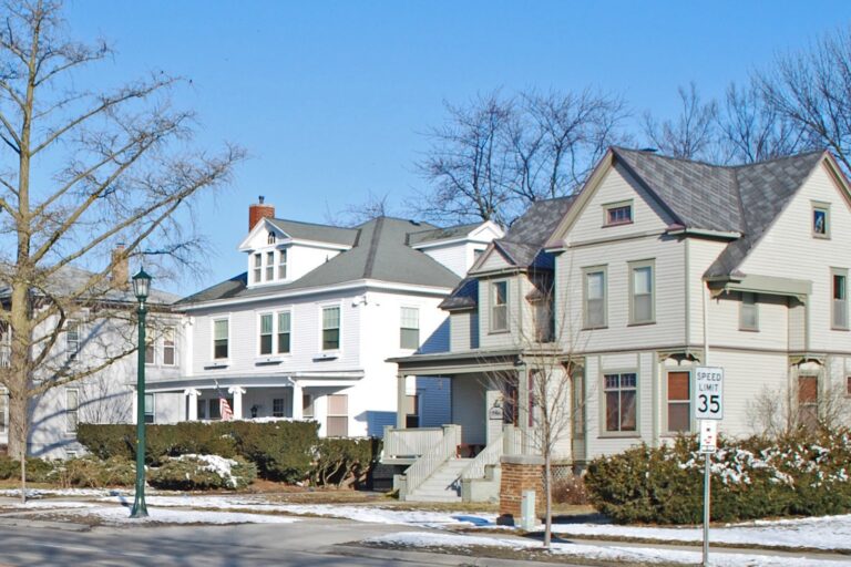 Real Estate Price Cuts Signal Buyer Power in Stagnant U.S. Housing Market