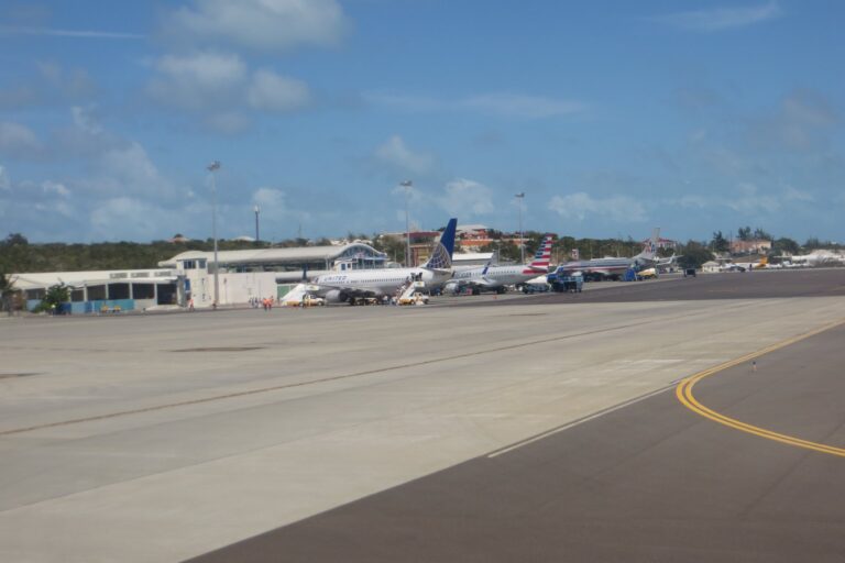 BermudAir Bypasses Home Hub to Link Florida With Belize and Turks and Caicos