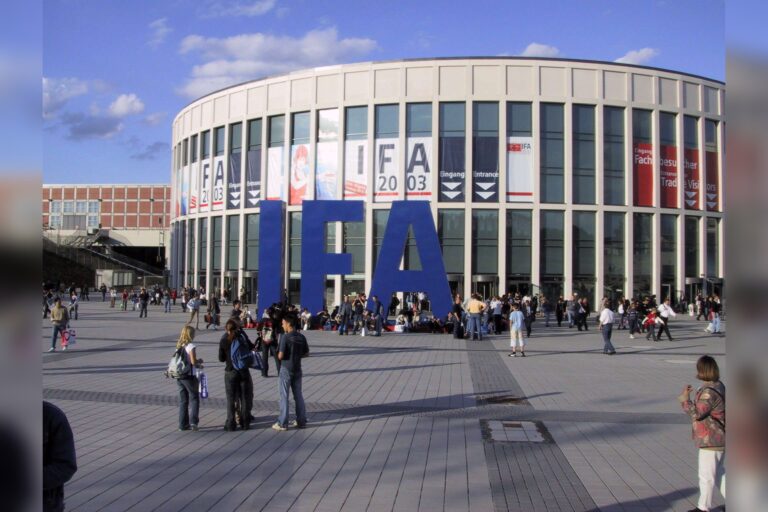 Chinese Firms’ Key Strategies for Global Exhibition Success