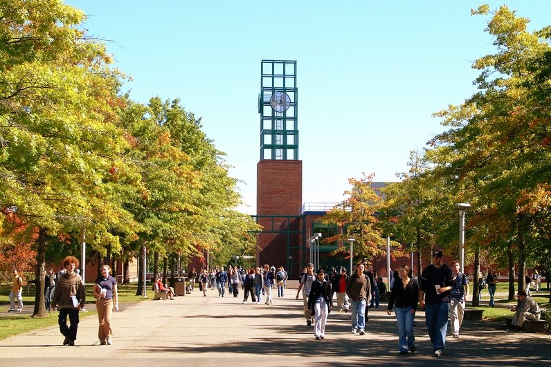 Binghamton Alumna Exposes White-Collar Crimes in Corporate Gossip Podcast